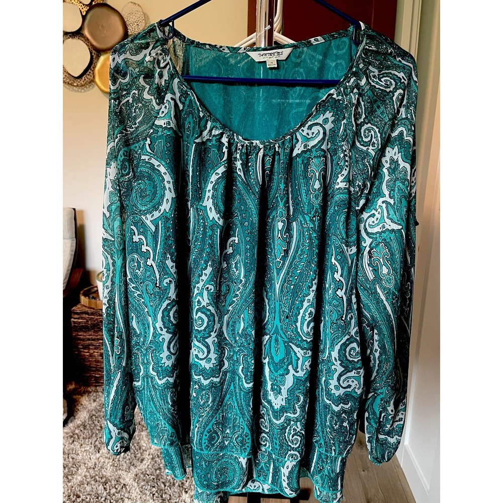 Tantrums Green Paisley Pattern Blouse With‎ Scoop Neck Size 1X